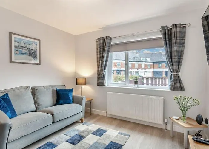 Madeline's View -a Smart And Modern 1 Bed With The Bonus Of A Large Driveway Parking Area Holiday home