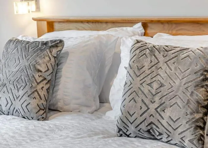 Semesterbostad Madeline's View -a Smart And Modern 1 Bed With The Bonus Of A Large Driveway Parking Area Whitby